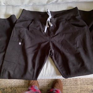 Figs yola scrub bottoms black large